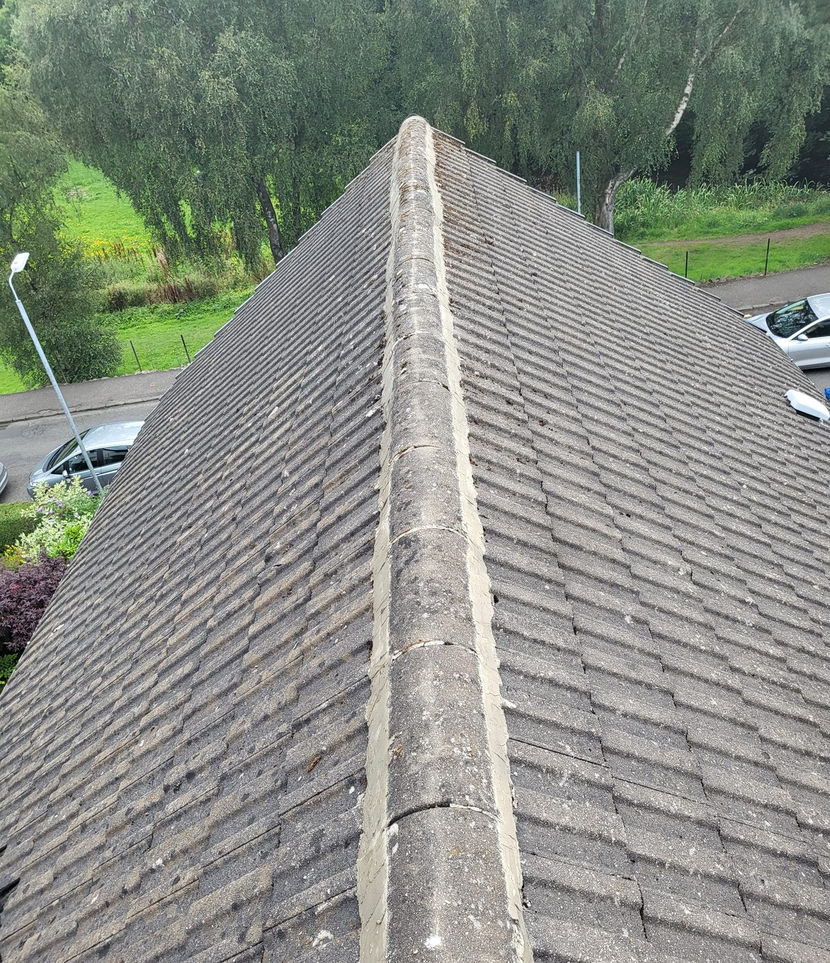 Finished tiled roof ridge by Thistle Roofing and Building